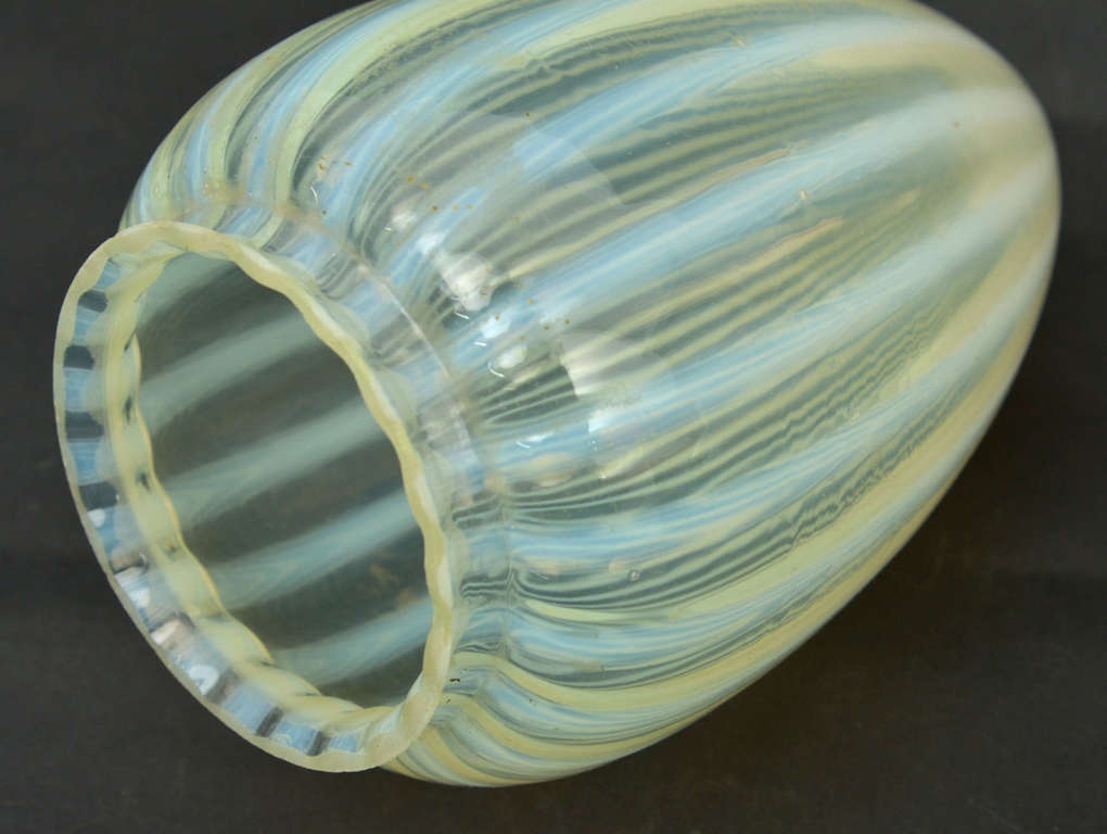 Uranium glass lamp domes (2 pcs)