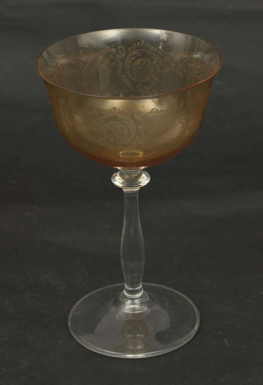  Krāsainā stikla glāzes (5 gab.)