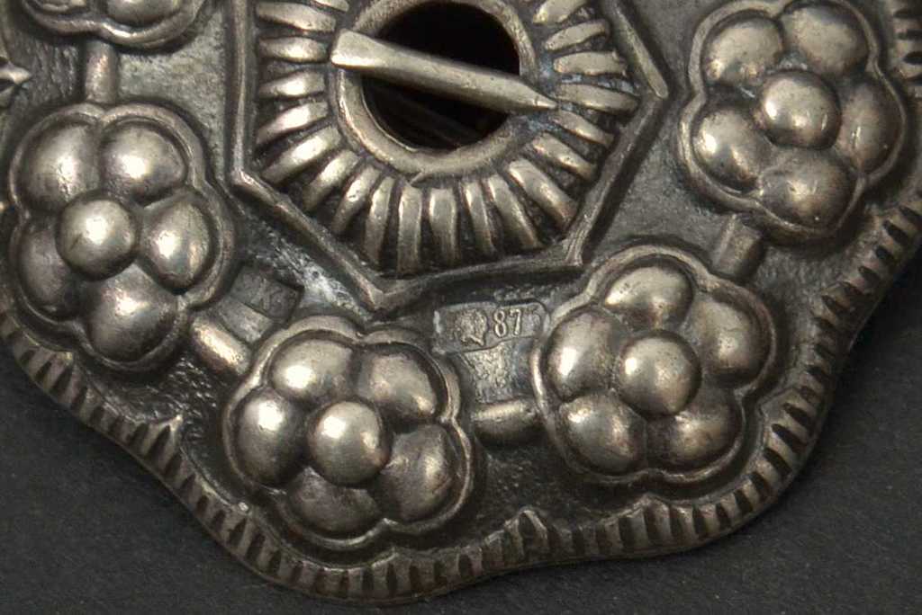 Silver brooch (2 pcs.)