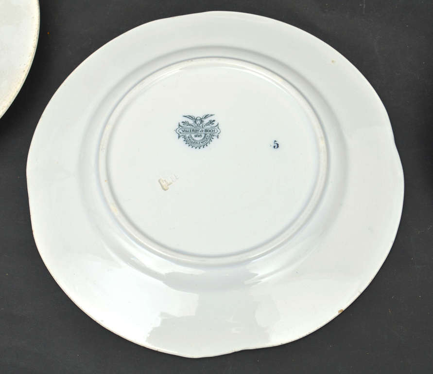 Фарфоровые тарелки (6 шт.)