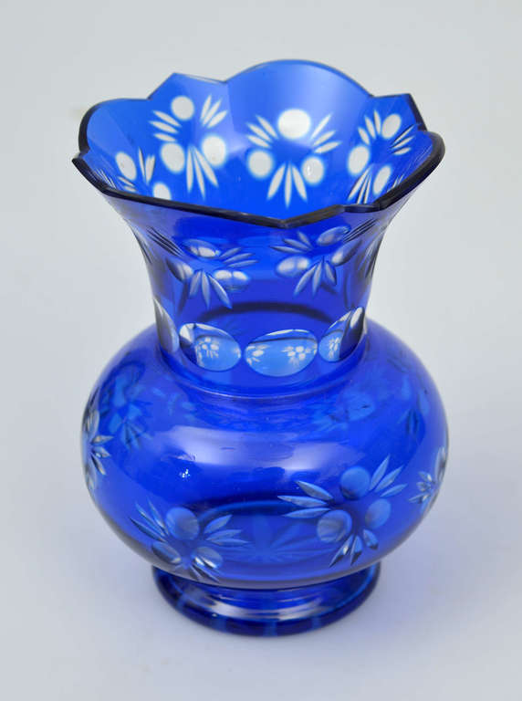 Стеклянная ваза Ilguciems