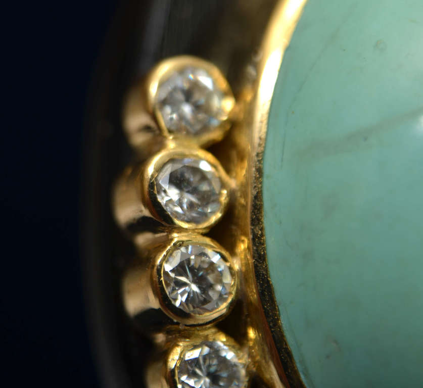 Золотые серьги с бриллиантами, агатом и бирюзой