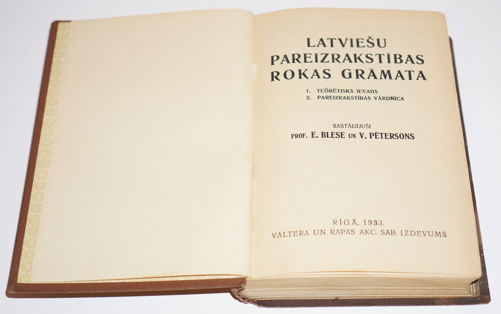 E.Blese, V.Pētersons, Latviešu valodas pareizrakstības rokas grāmata