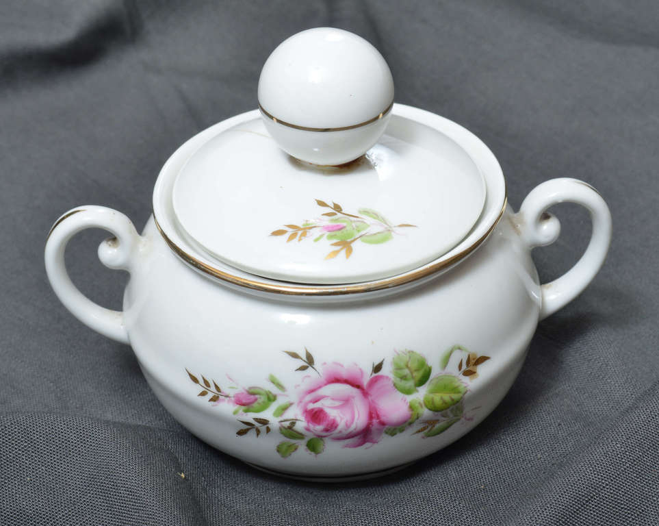 Ping Pong porcelain jug without lid and sugar bowl with lid (with a crack)