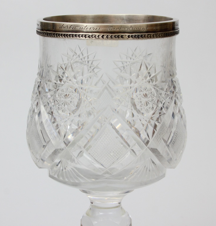 Хрустальная чашка с серебряной отделкой