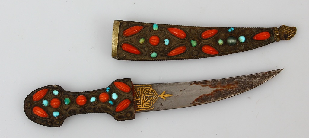 Ottoman silver dagger with corals and turquoise