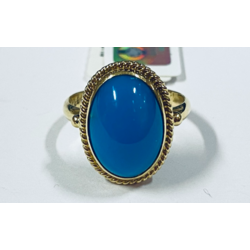 Gold ring with turquoise