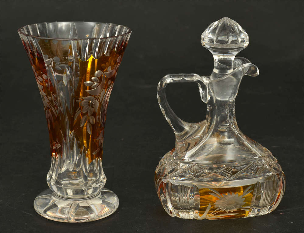 Crystal vase and oil / vinegar decanter
