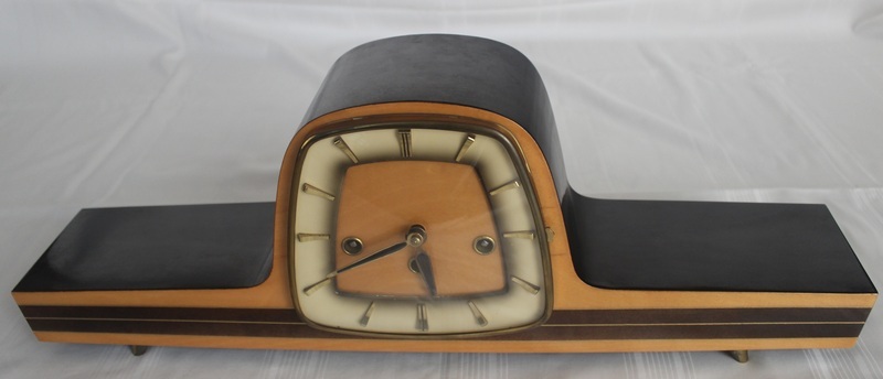Art Deco style table / fireplace clock