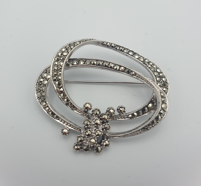 Silver Art Nouveau brooch with marcasite crystals