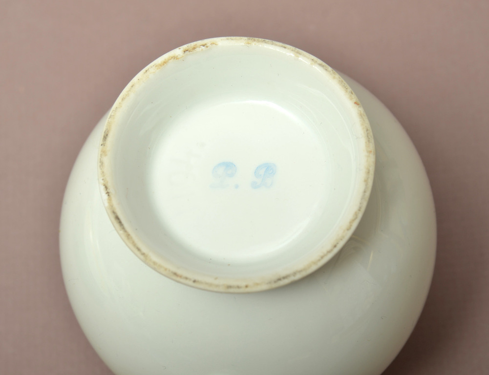 Kuznetsov porcelain set