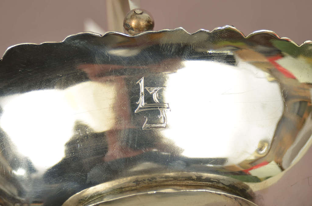 Серебряная ваза для сладостей Л.Розенталя