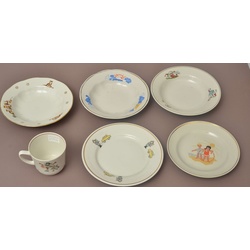 Porcelain cup and plates for children (5 pcs)