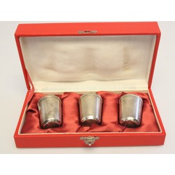 Silver glasses (3 pieces) in the original packaging