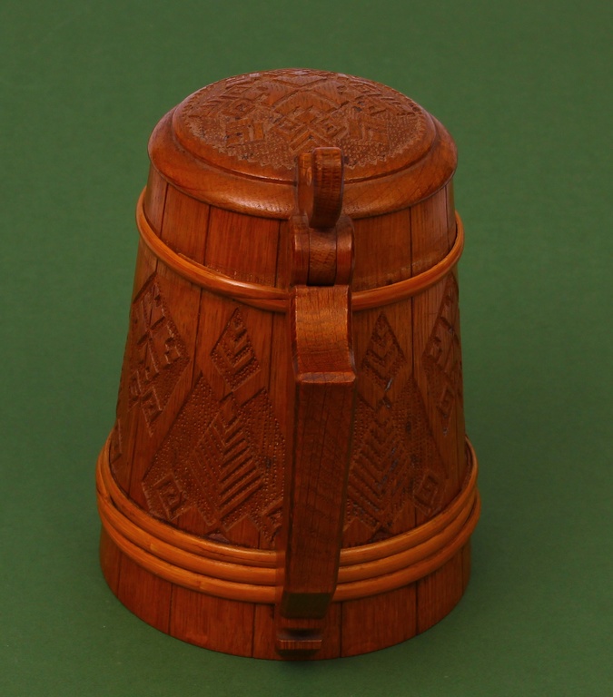 Oak beer cup with Latvian patterns