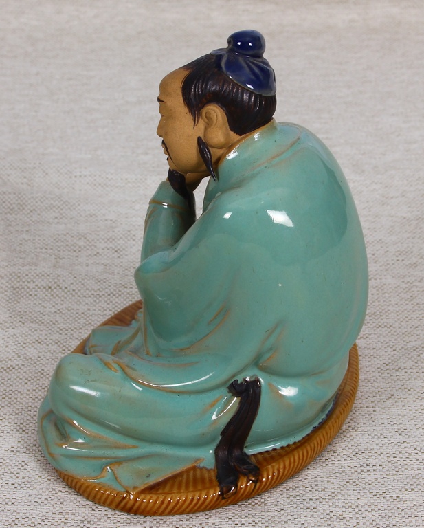 Ķīnas keramikas figūra