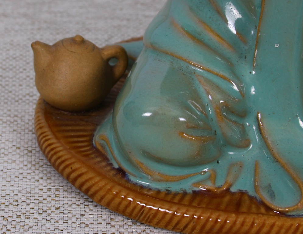 Chinese ceramic figure