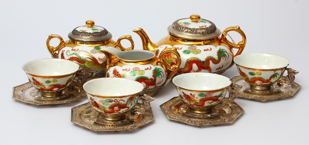 Porcelāna un sudraba tējas servīze 4 personām  
