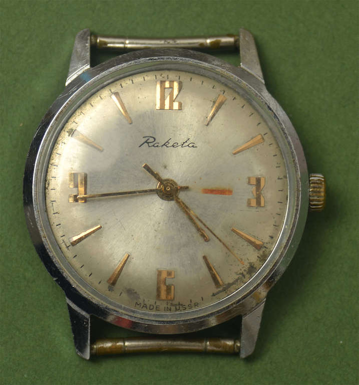 Металлические наручные часы без ремешка  ''Raketa''