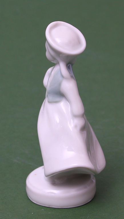 Porcelāna figūra 