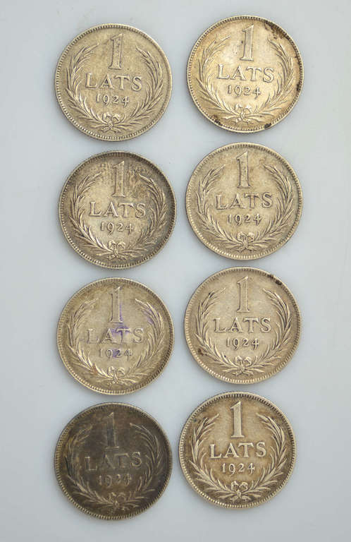 Silver 1 lats coins (8 pieces)