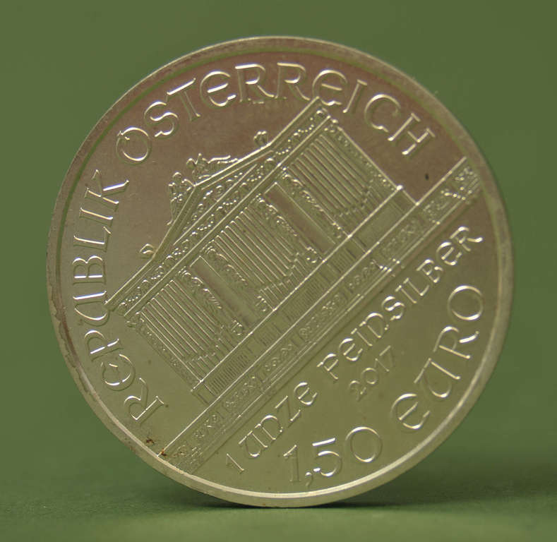 Австрийская монета 1,50 евро
