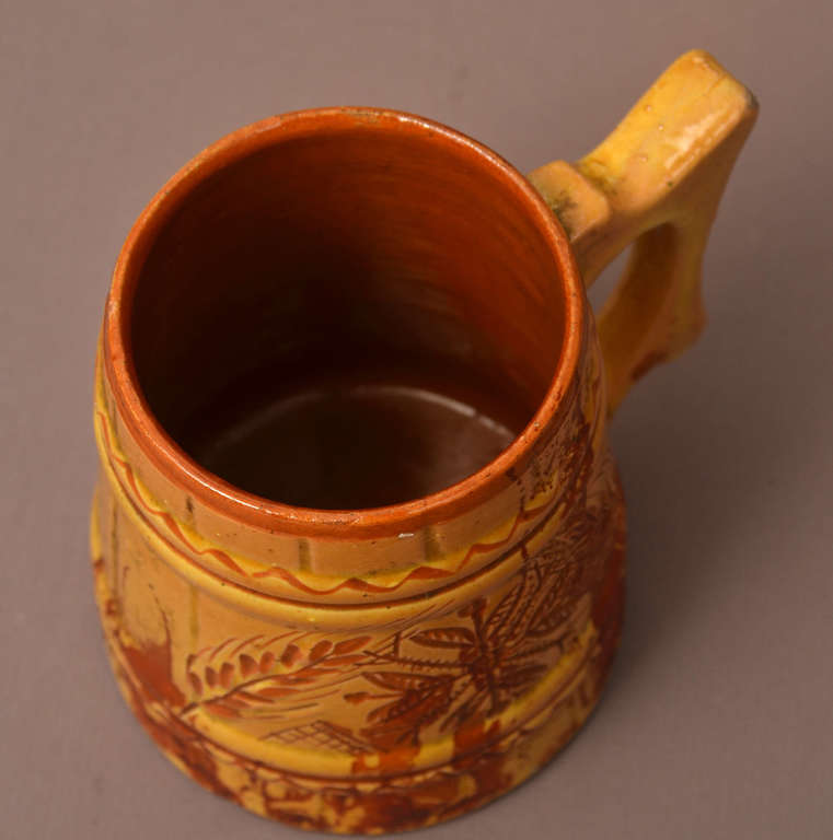 Clay beer cup