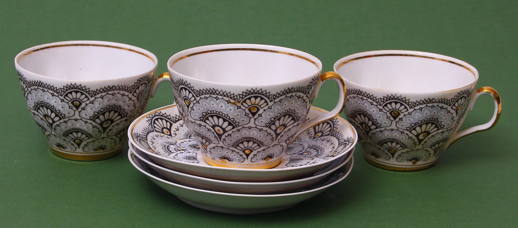 3 pcs. porcelain cups with saucers from porcelain service 