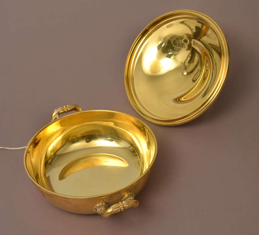 Gilded serving dish