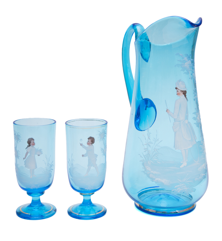 Zila stikla krūka ar 2 glāzēm ar gleznojumu