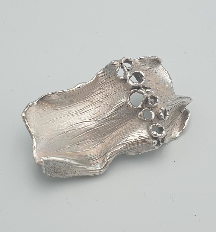 Silver art nouveau brooch