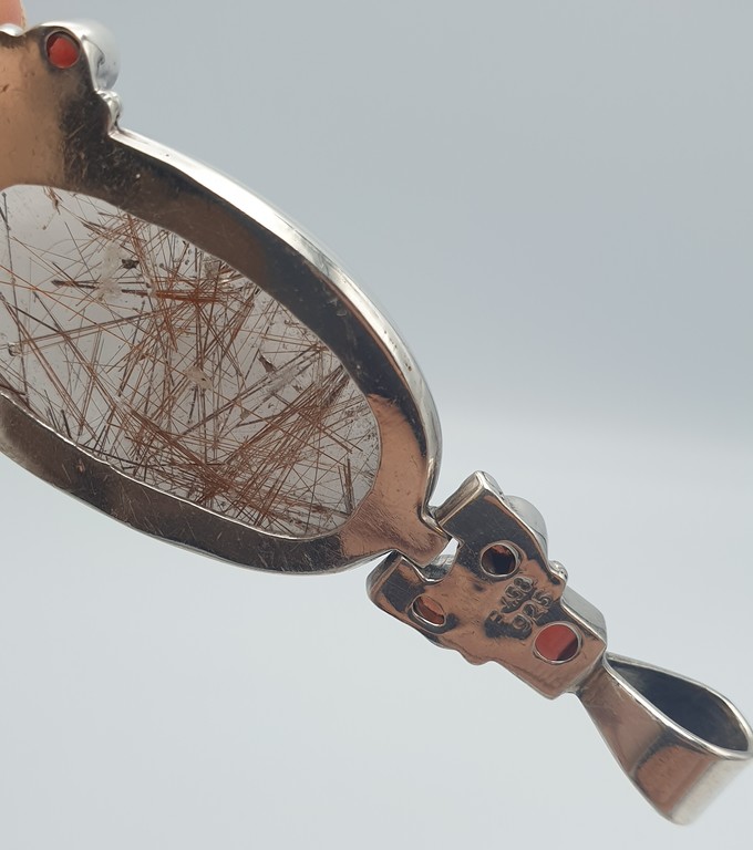 Sudraba Jūgendstila kulons ar dabīgiem dārgakmeņiem -  8 granātiem un rutilēto kvarcu    
