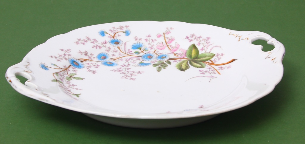 Kuzņecova porcelāna šķīvis ar ziediem