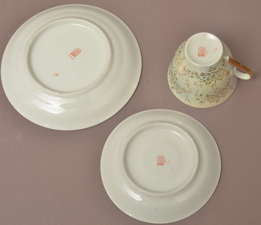 Plānsienu porcelāna trio - tasīte, apakštasīte un šķīvis