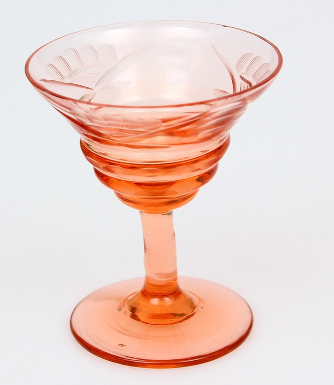 Iļģuciema stikla fabrikas krāsainā stikla glāzes (12 gab.)