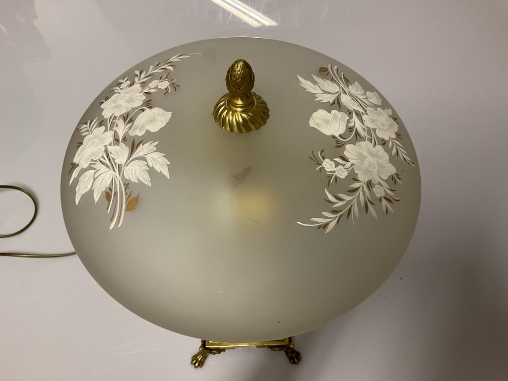 Bronzas galda lampa ar gleznojumu Ziedi