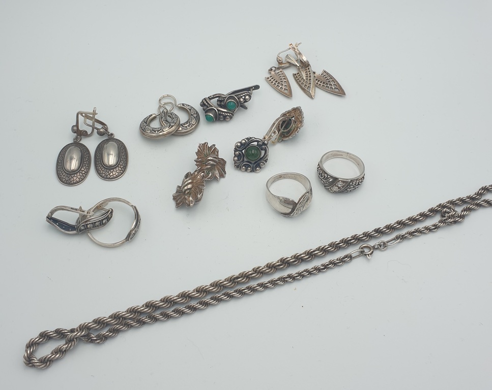 Комплект серебряных украшений - 5 пар серег, 2 кольца, цепочка, кольцо+серьги, кулон+серьги