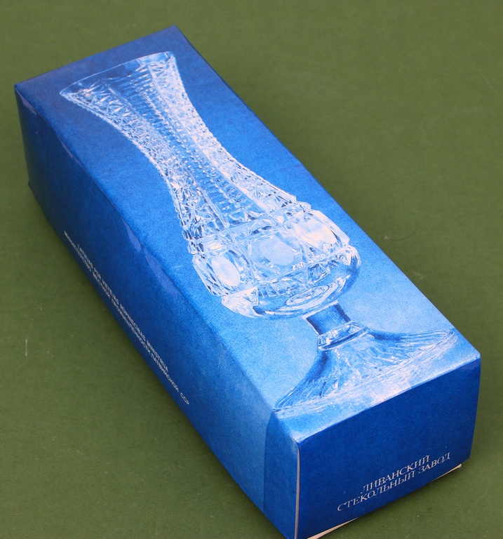 Crystal vase with original box
