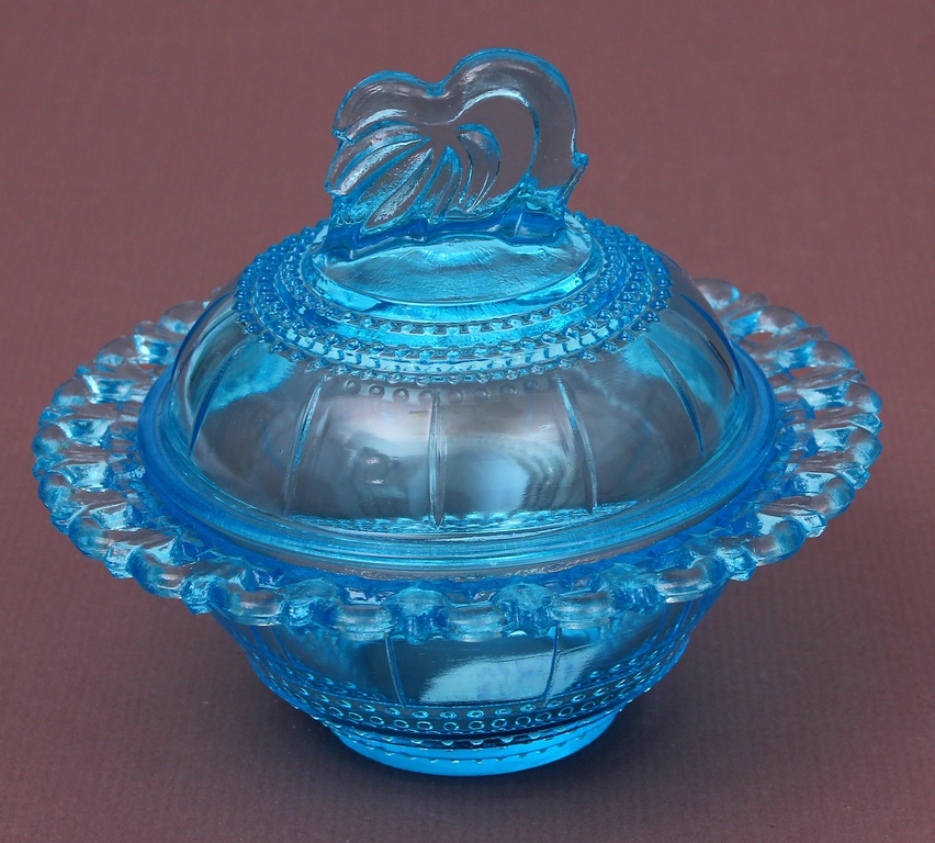Glass butter bowl with lid