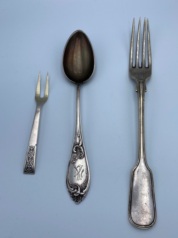 Fork and spoon and a small fork