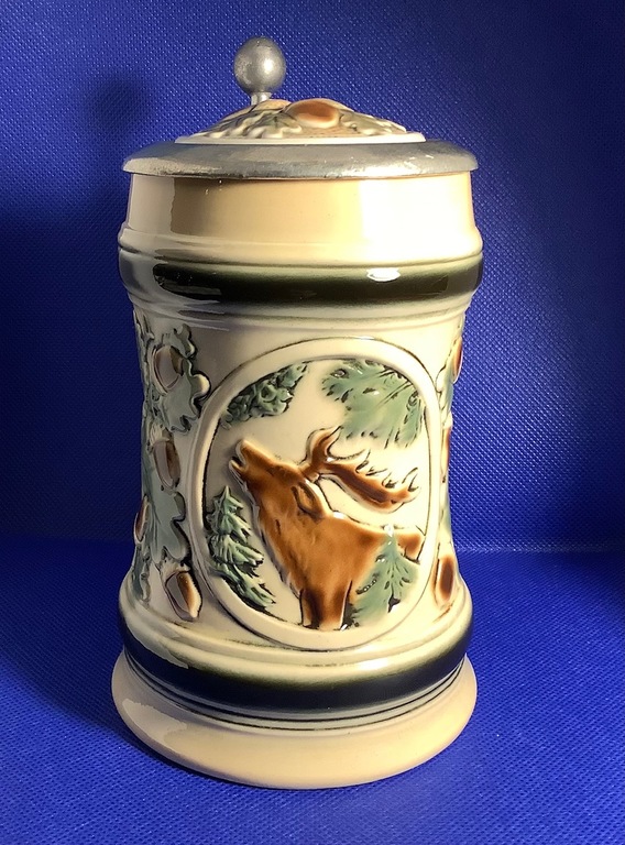 Sitzendorf Beer mug with lid.Oak leaves.Rare branded.Excellent state of preservation