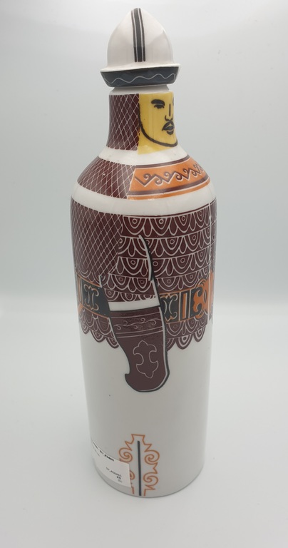 Porcelain balm bottle 
