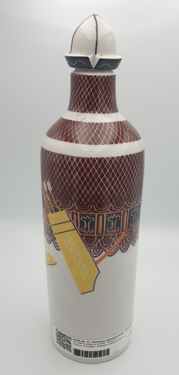 Porcelain balm bottle 