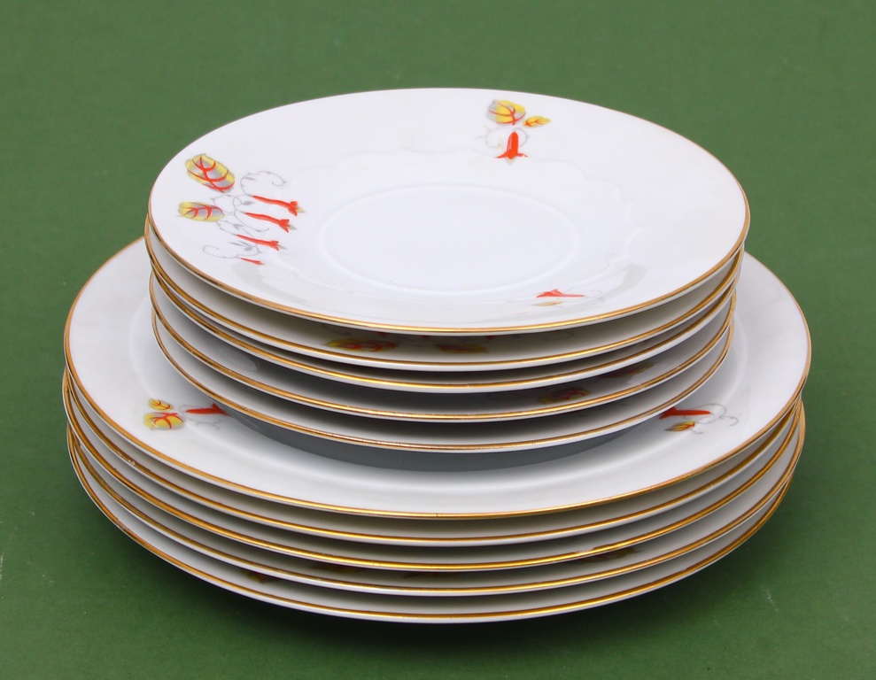 Kuznetsov porcelain plates (5 pcs + 5 pcs)
