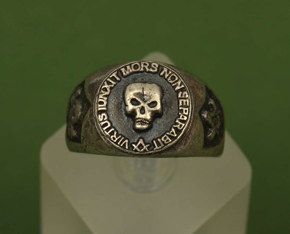 Масонская ложа * серебряное кольцо с черепом