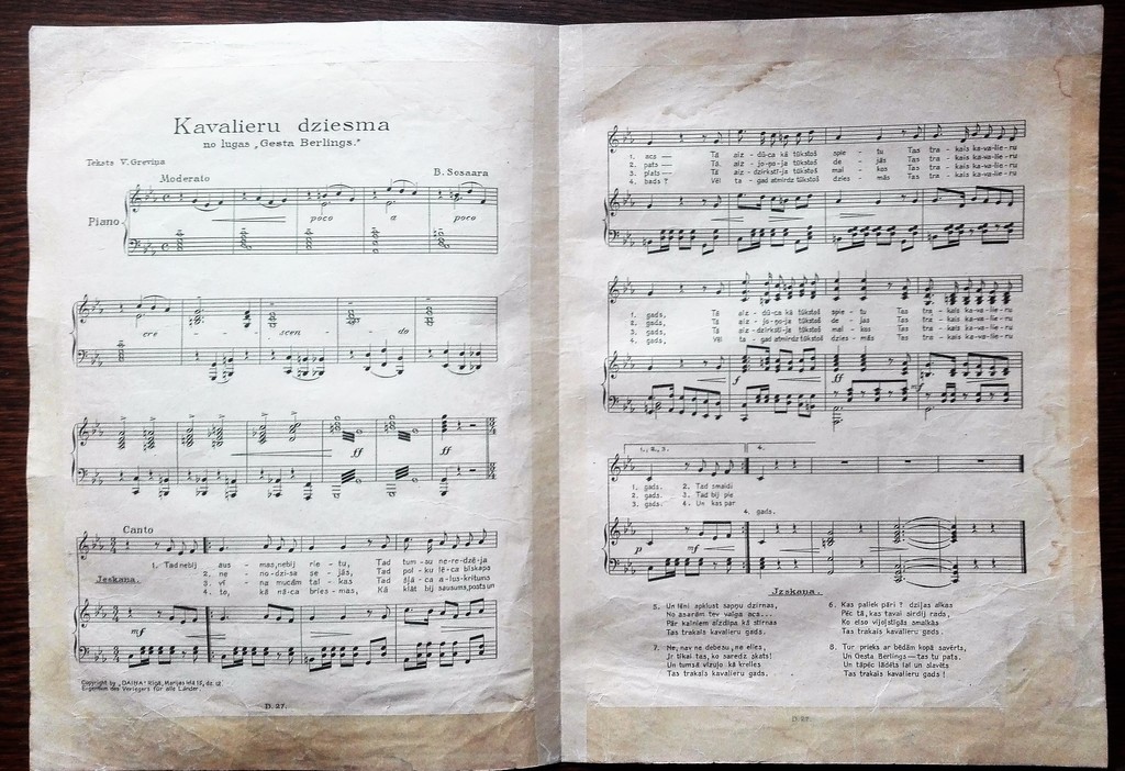 Nošu lapa ar dziesmas tekstu no izrādes 