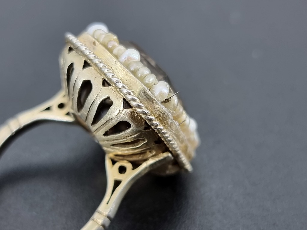 Large gold ring with smoky topaz and natural pearls