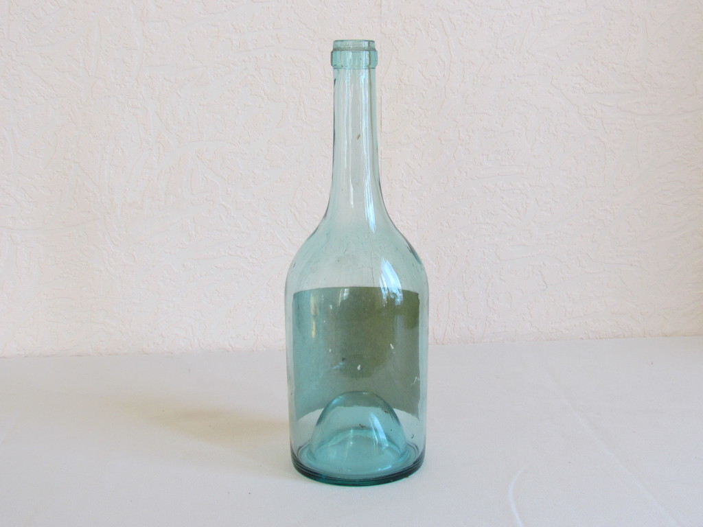 Glass wine bottle