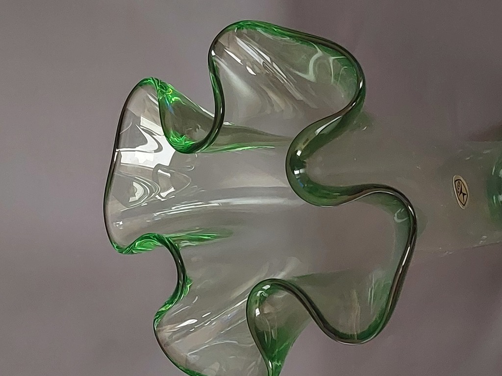 Līvānu stikla  fabrikas zaļa vāze