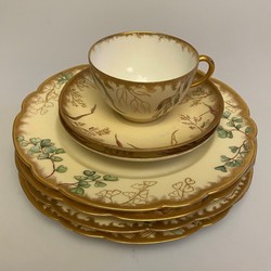 Porcelain items from Limoges set (7 items)